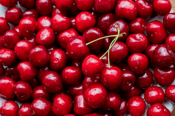 Benefits of Tart Cherry Extract - Outwork Nutrition