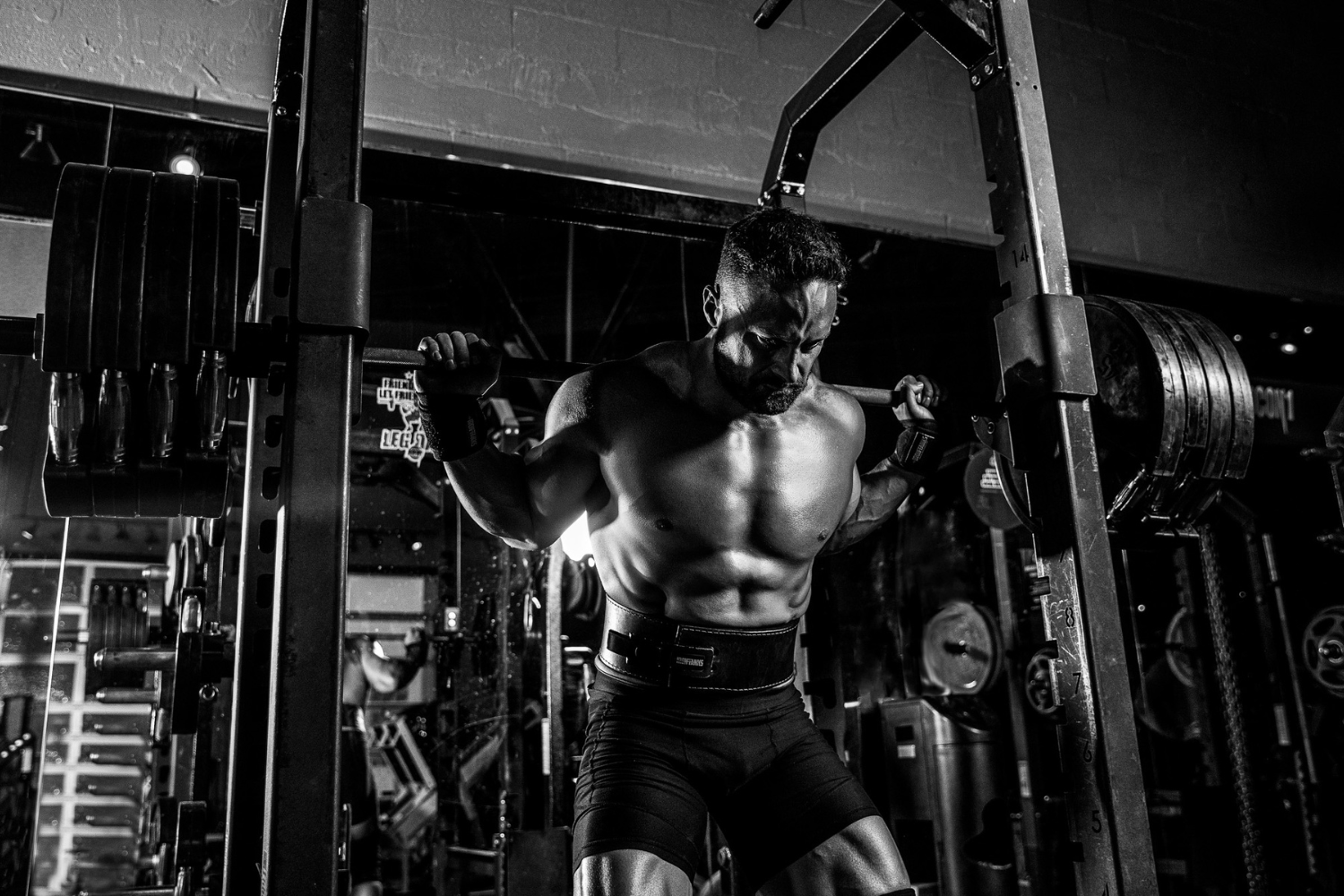 how-often-should-you-lift-weights-to-build-muscle-outwork-nutrition